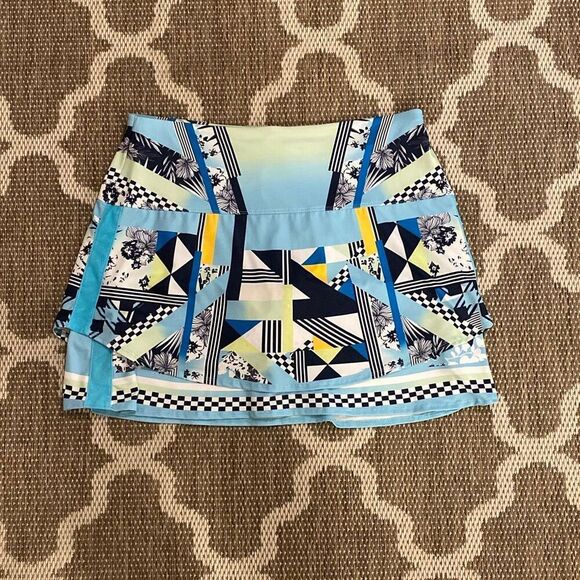 Lucky in Love Dresses & Skirts - Lucky in Love Urbana flip skort  in cool blue color scheme size extra large